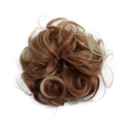 Unordentlicher Brötchen Hårelastic mit zerknittertem künstlichen Haar - Blondine / Kupfermischung